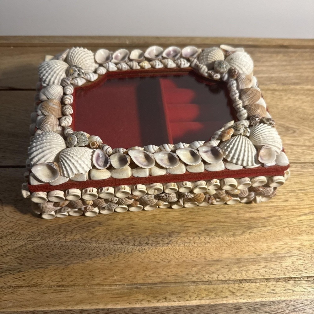 Vintage Seashell Jewelry Box Red Velvet Ring Roll Mid Century Coastal 8x6